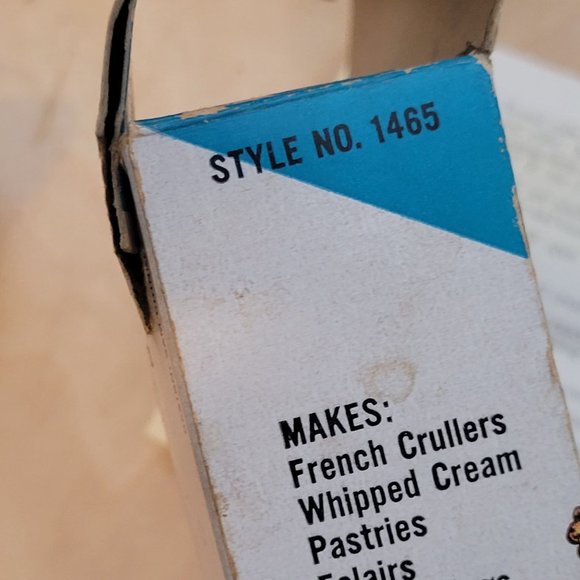 Vintage Ateco Pastry Set With Original Box Decorating Tips Bags Coupler 60s 70s - Picture 15 of 16